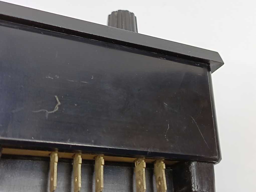 AKO 471880602 536026 3-Stage Temperature Controller