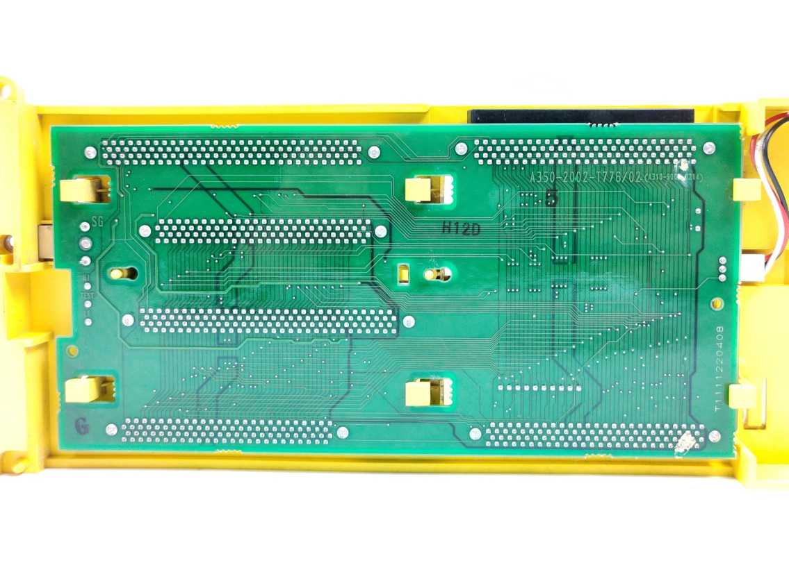 FANUC LTD A05B-2400-C060 2-Slot Backplane Case w/Fan Unit. W: A350-2002-T776/02