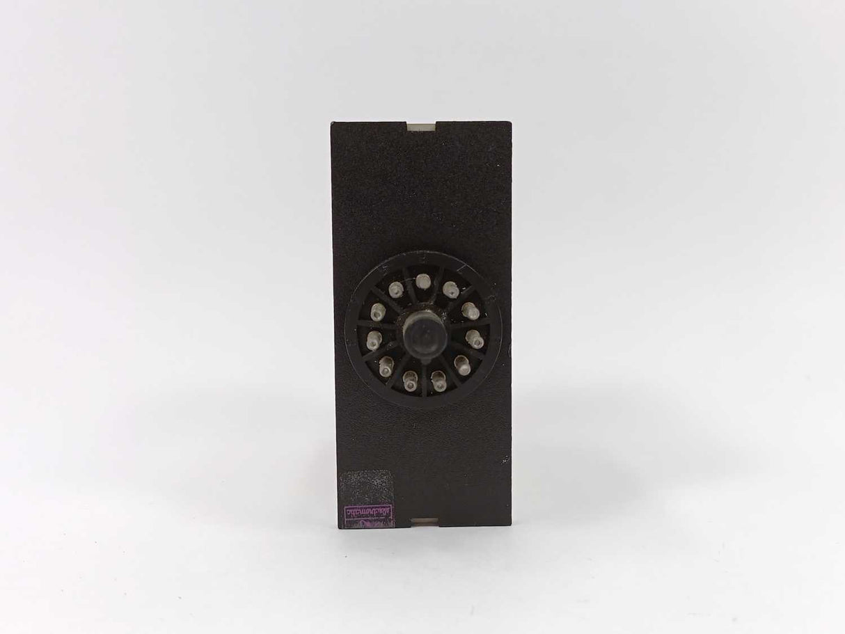 Electromatic SB 245 220 Interval On Operate. 8-180min.