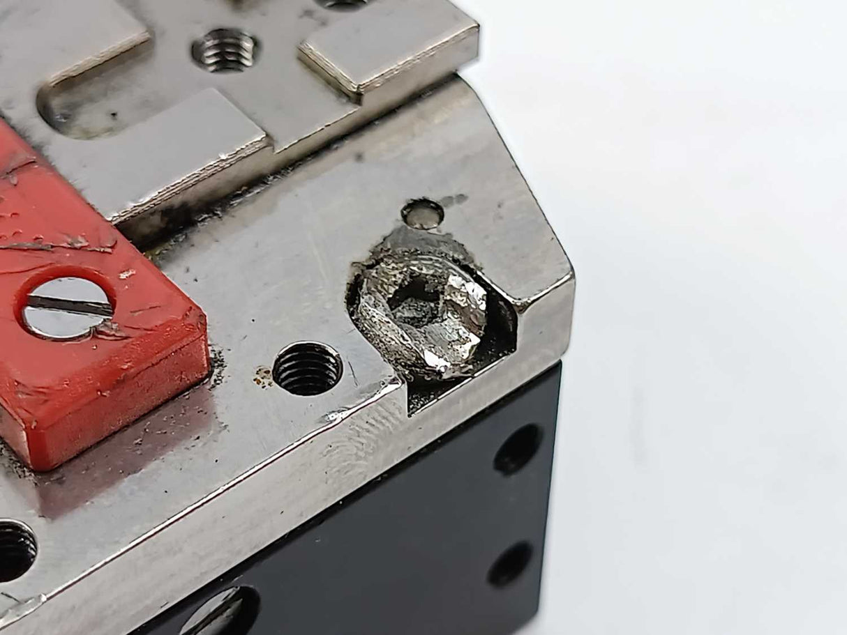 GIMATIC MG-0025 Parallel self-centring pneumatic gripper