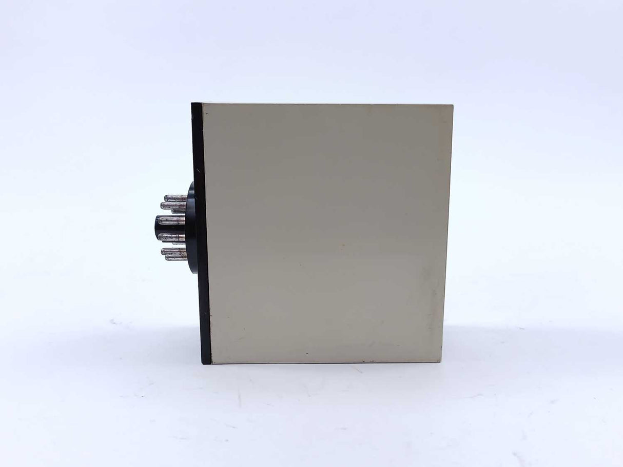 Electromatic SV 120 220 Dual Level Control Relay