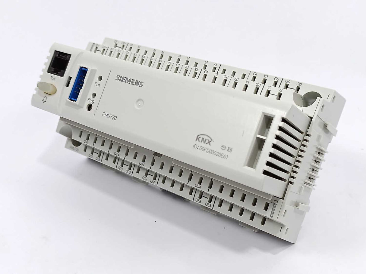 Siemens RMU720-3 Universal Controller