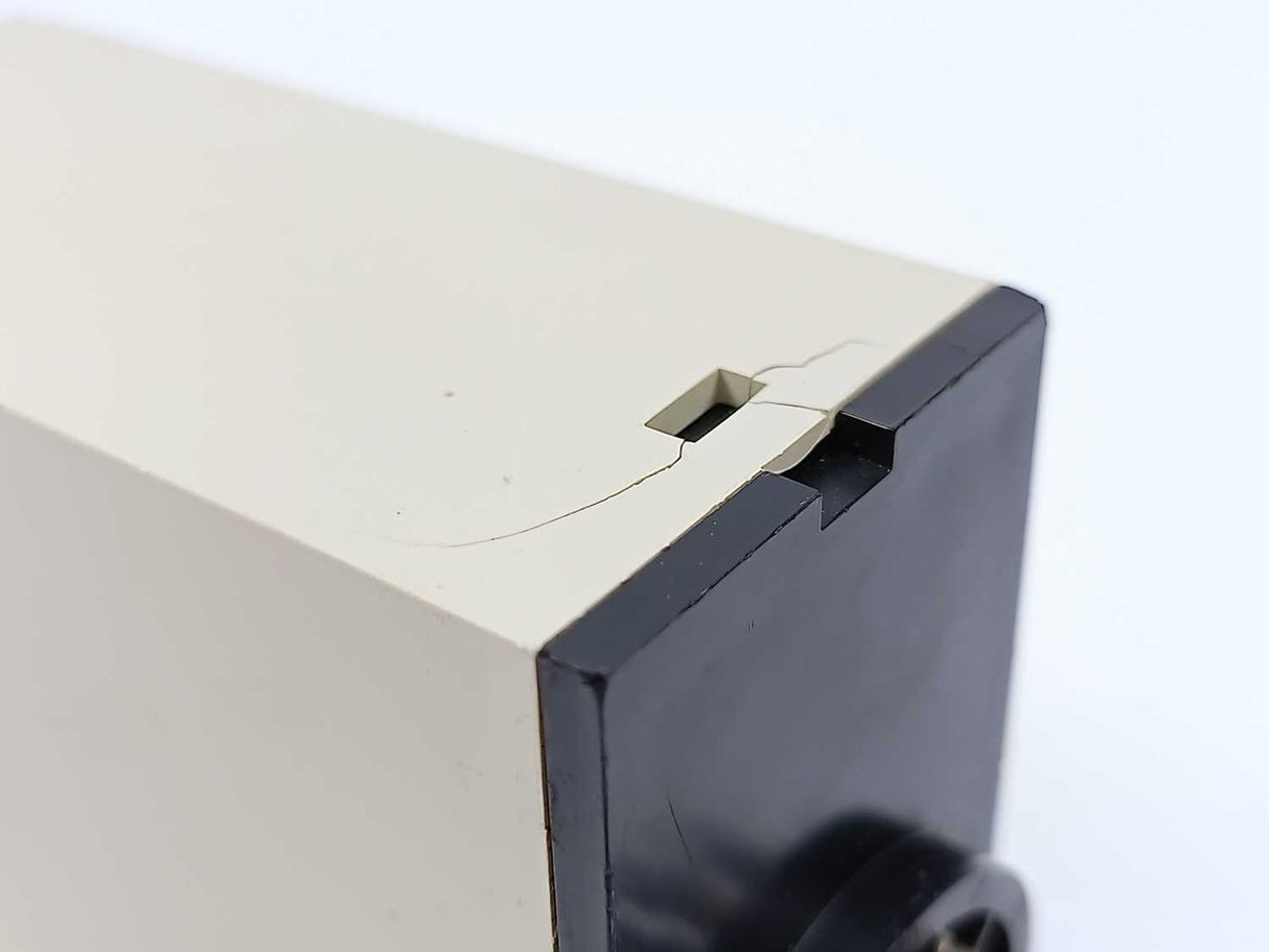 Electromatic SA 245 220 Delay On Operate 3-60min. 220VAC.