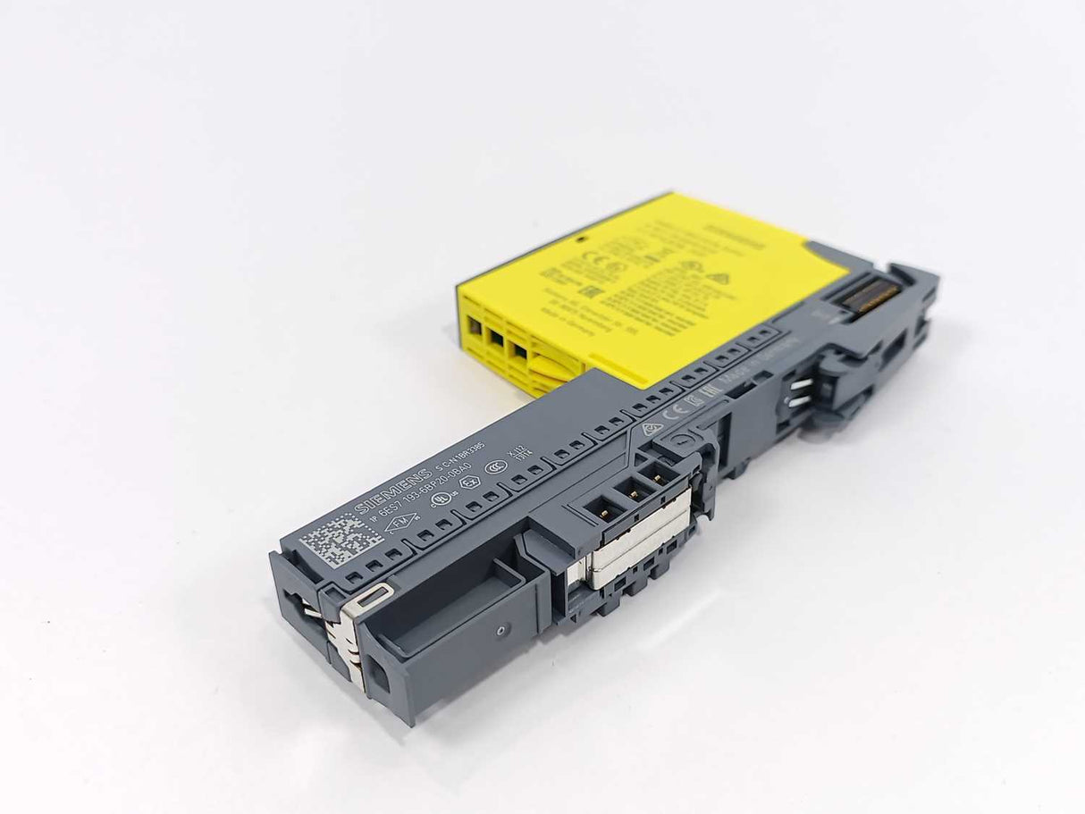 Siemens 6ES7136-6DB00-0CA0 SIMATIC ET, 200SP Digital Output with Base Unit