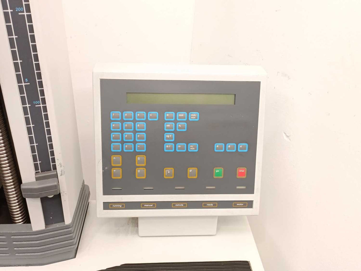 LLOYD INSTRUMENTS LRX Tensile test machine MAX 2500N, 500N load cell