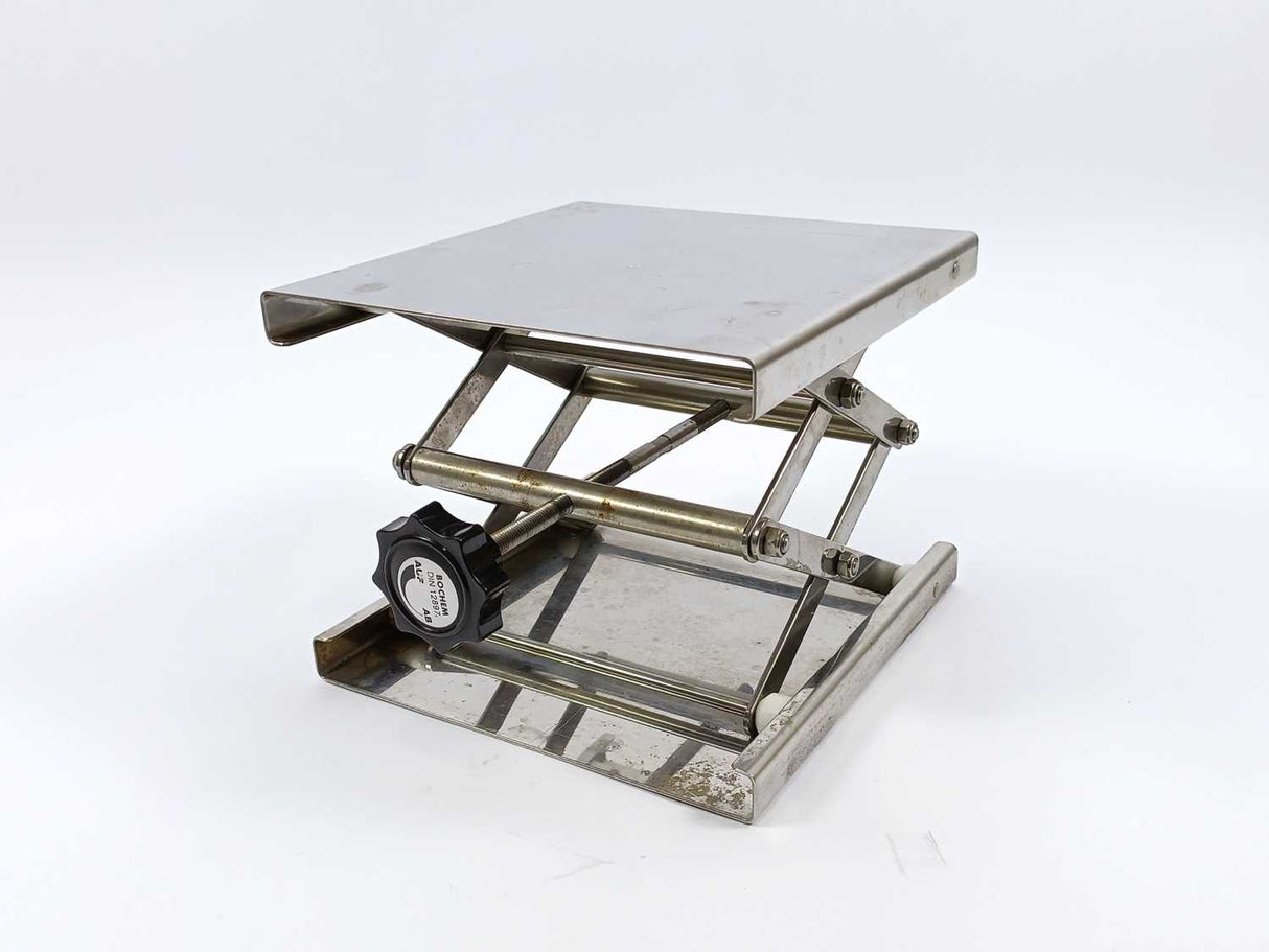 BOCHEM DIN 12897 Lab jack with metal knob, Aluminium Anodized 13X16X27,5