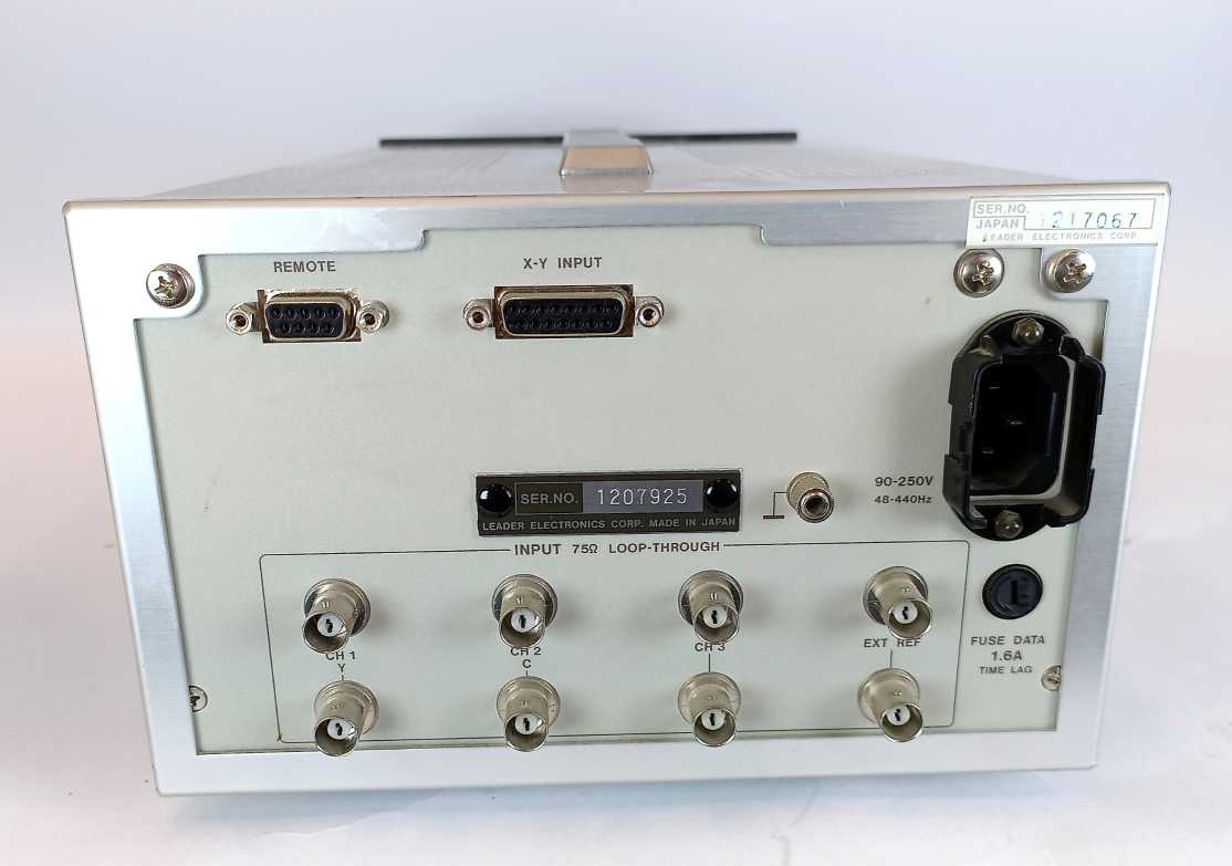 LEADER 5212 NTSC/PAL vectorscope LR 2427