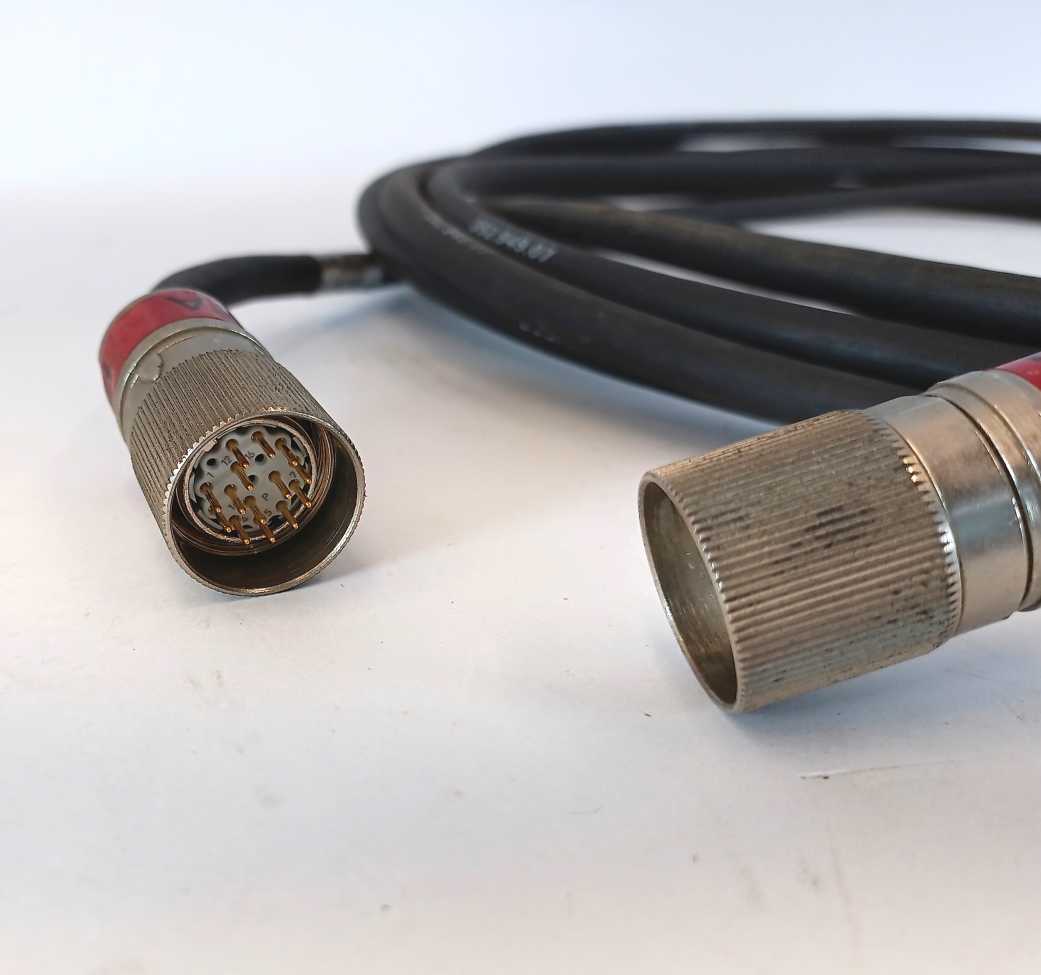 KUKA x31 71-051-221 Data Cable 7m X21/X31
