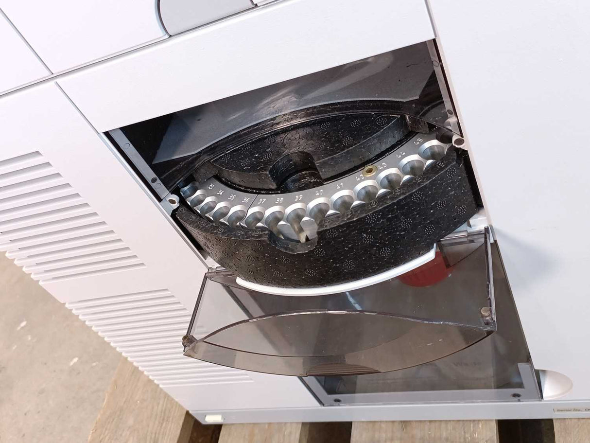 Agilent G1600AX 3D Capillary Electrophoresis System W/ Accessories