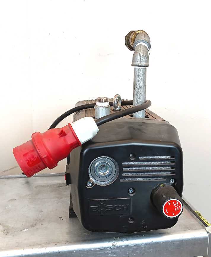 Busch SD 1040 C 000 INXX Oil-Free Rotary Vane Compressor | 40 m³/h | 1.25 kW