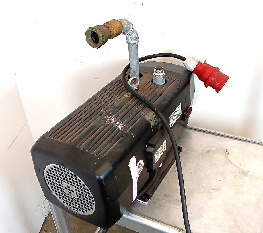 Busch SD 1040 C 000 INXX Oil-Free Rotary Vane Compressor | 40 m³/h | 1.25 kW