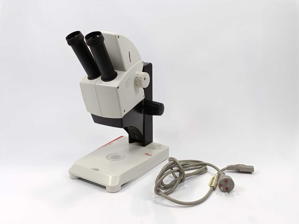Leica 10447200 EZ4D Digital Stereo Microscope 8x - 35x zoom