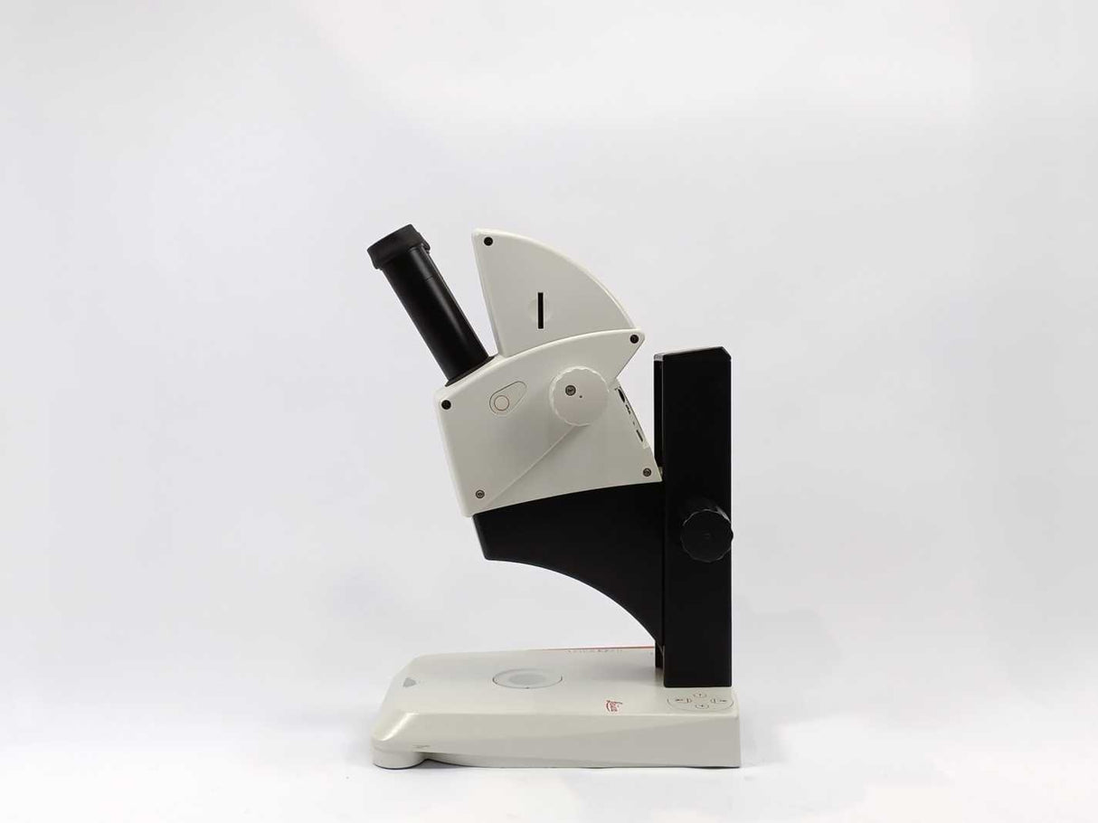 Leica 10447200 EZ4D Digital Stereo Microscope 8x - 35x zoom