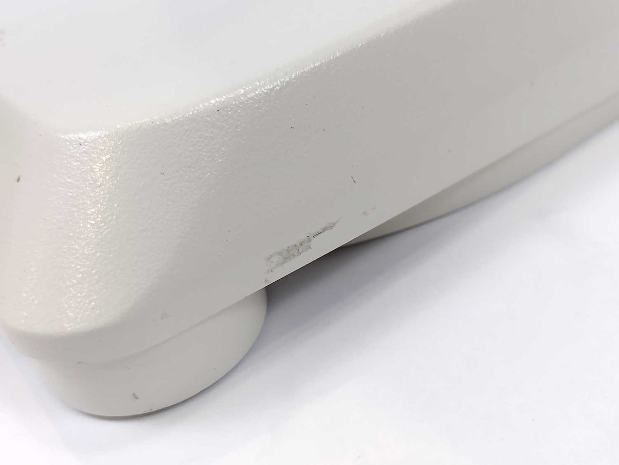 Leica 10447200 EZ4D Digital Stereo Microscope 8x - 35x zoom