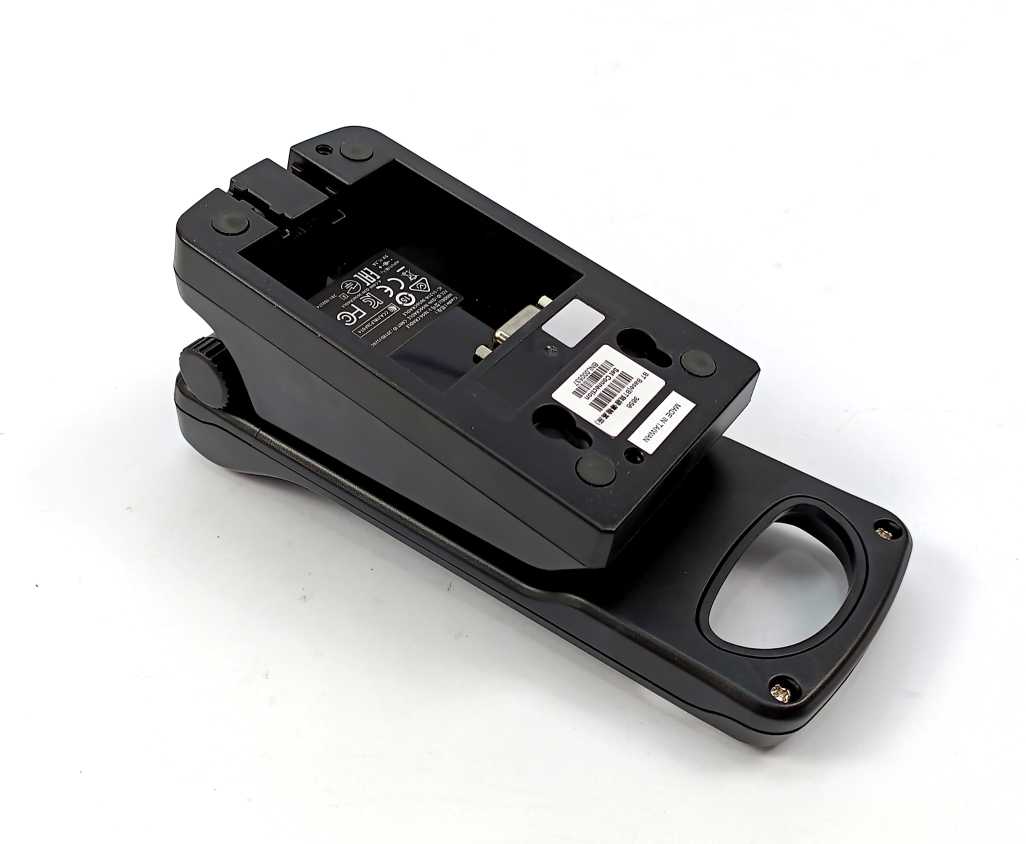 Cipherlab 1560P Cordless Bluetooth Linear Scanner w/ 3656 Base