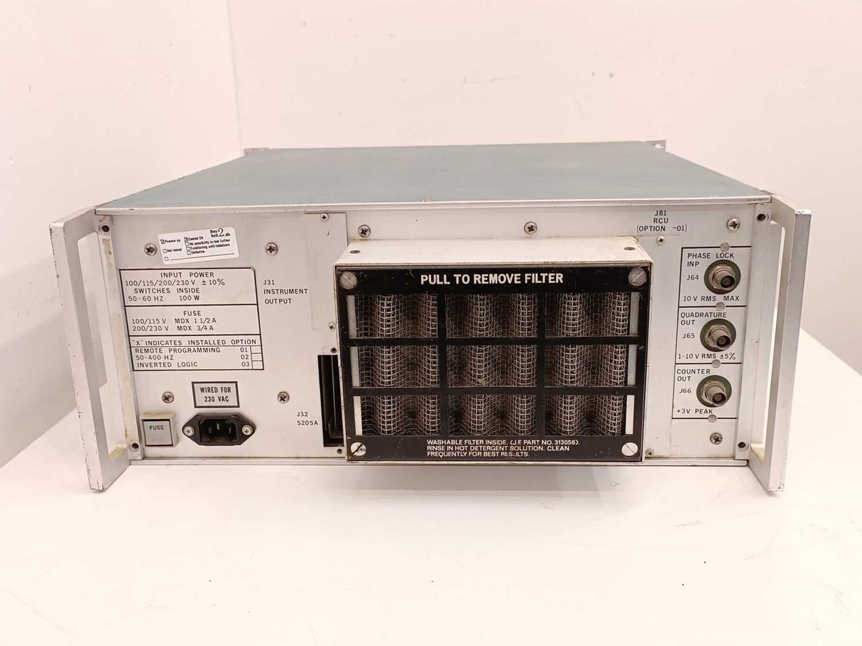 Fluke 5200A Programmable AC Calibrator 1mV to 100V