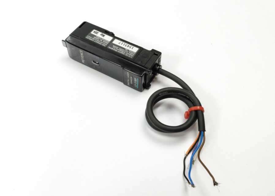 KEYENCE LV-51MP Digital Laser Sensor