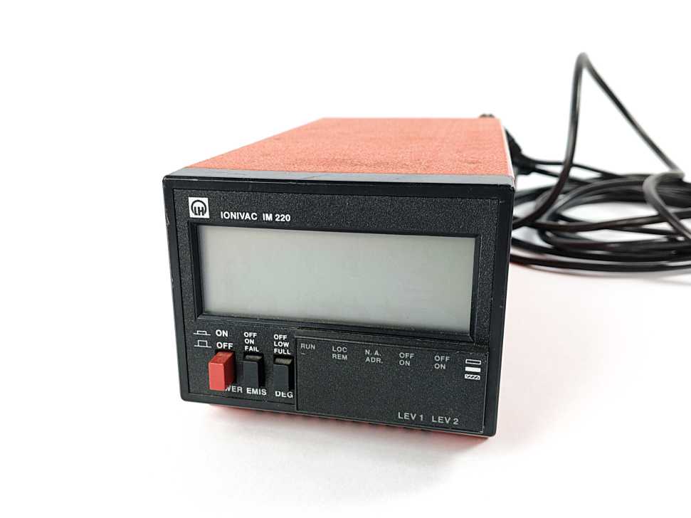 Leybold Heraeus IM 220 Control Unit IONIVAC