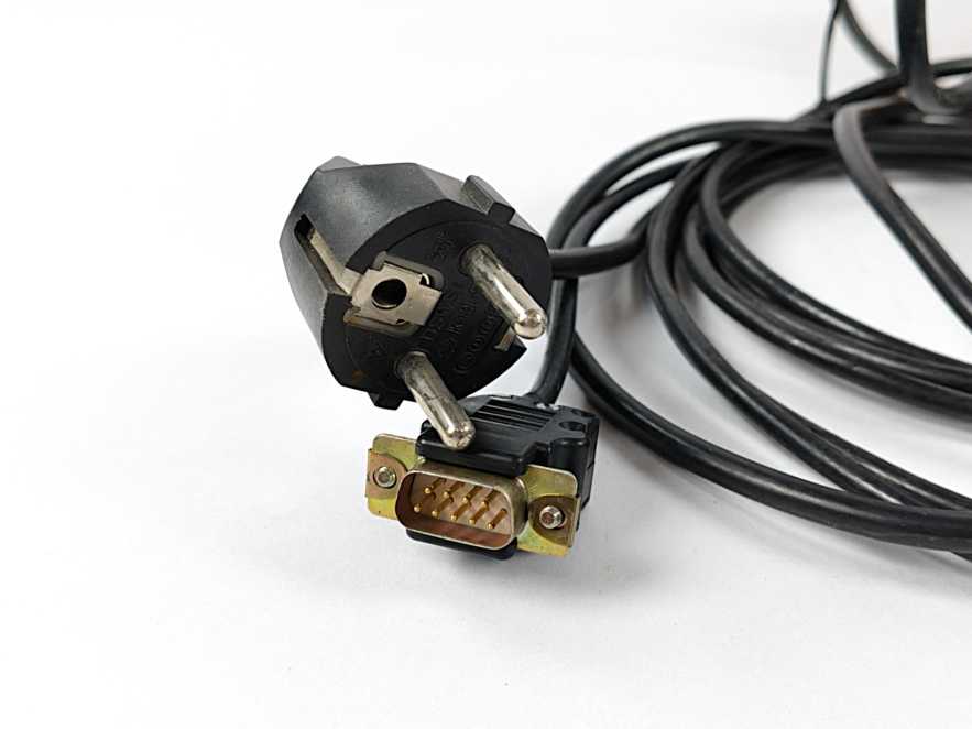 Leybold Heraeus IM 220 Control Unit IONIVAC