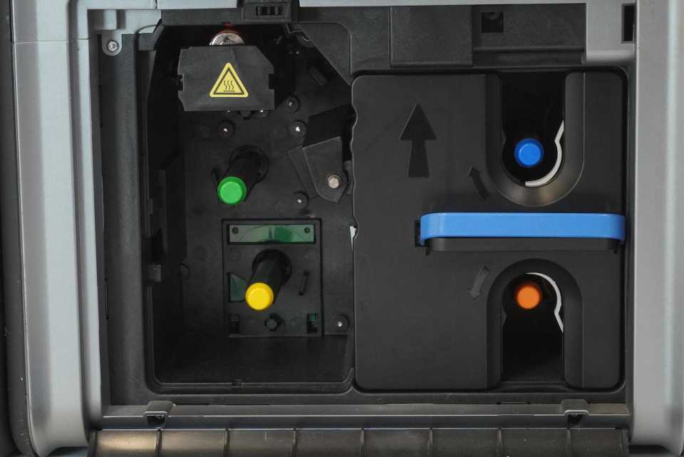 HID Global 089003 HDP5000 FD Color Card Printer