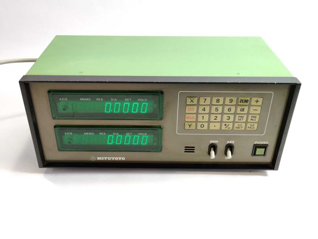Mitutoyo GML-1705WEC Digital Readout for milling, lathe.