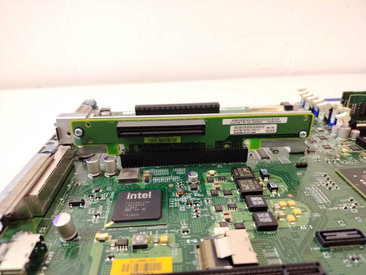 Sun Fire 501-7917-11 X4170, 2x LGA1366 18x DDR3