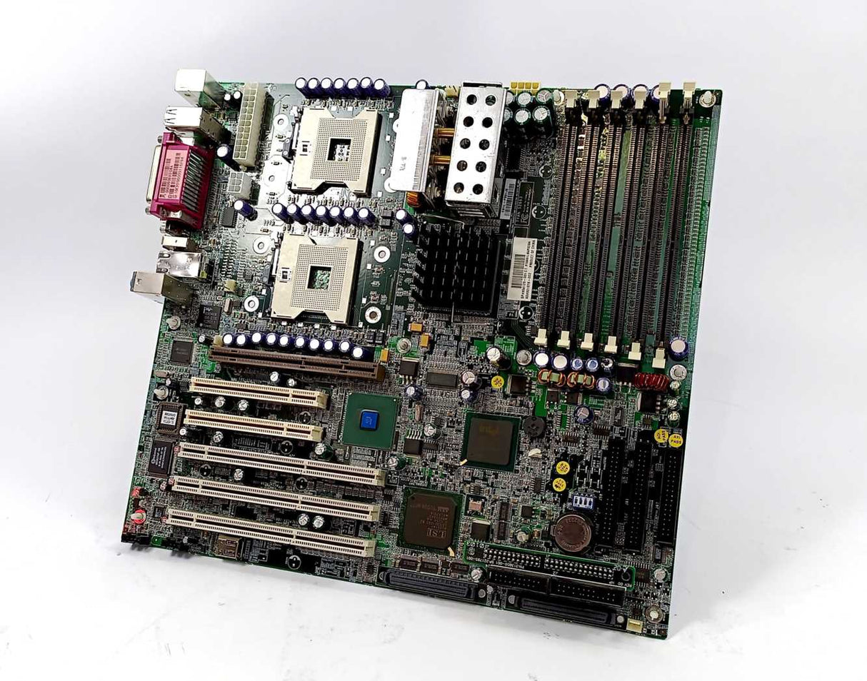 HP 304123-001 301076-002 Dual Xeon XW8000 Workstation