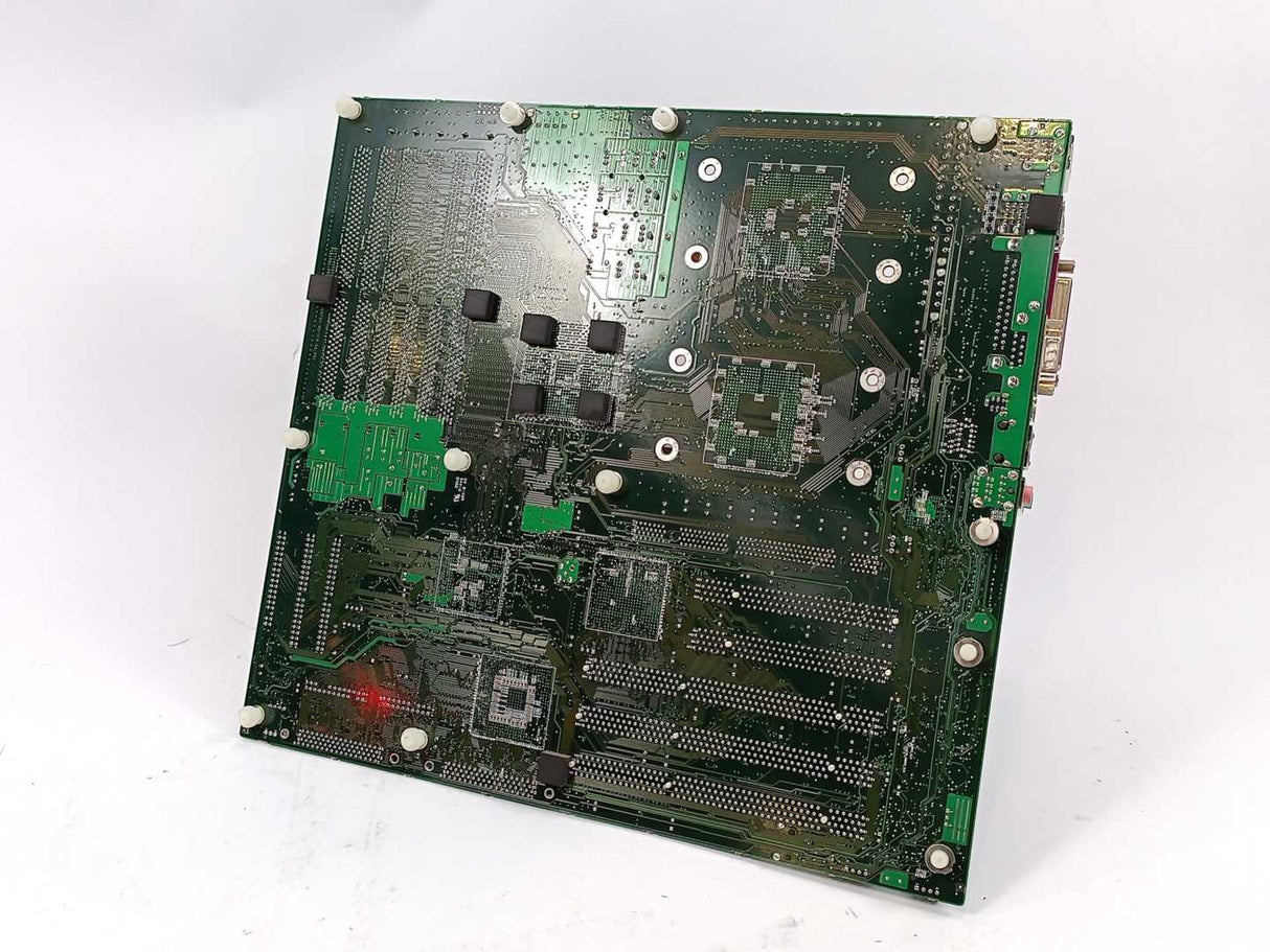 HP 304123-001 301076-002 Dual Xeon XW8000 Workstation