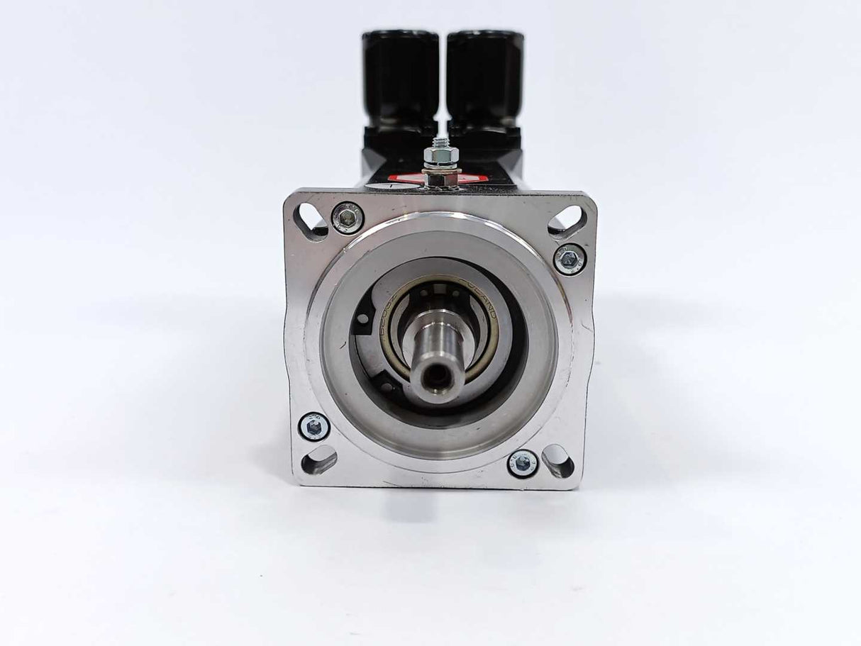 Schneider Electric BSH0701P02A2A Servo motor, used for demo