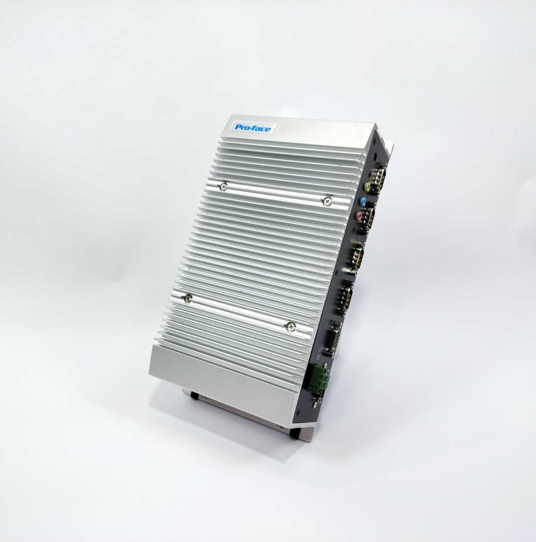 Pro-Face PFXPEBBD42DNN1 PE4000B Industrial PC