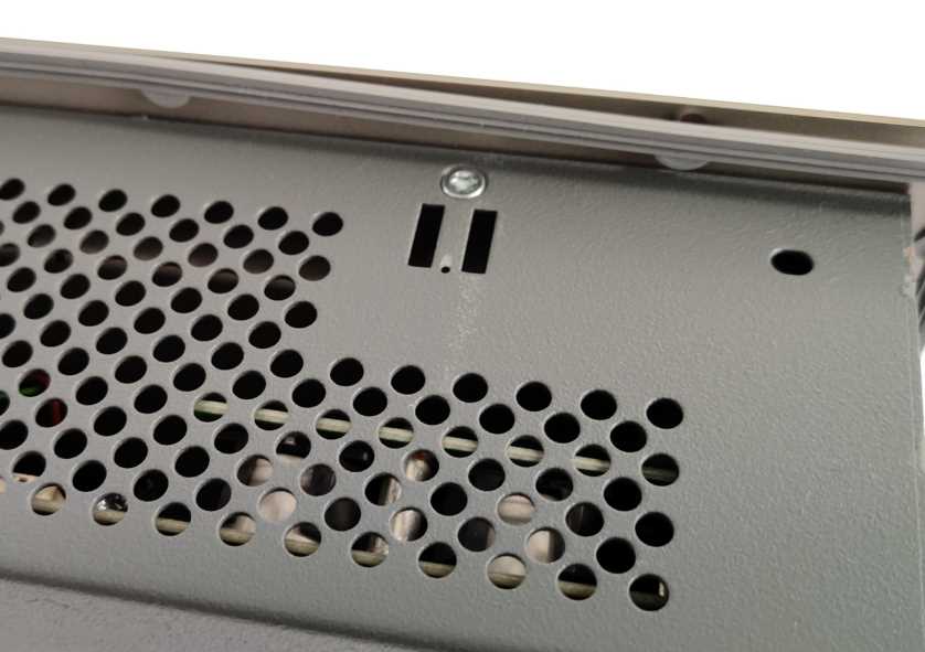 Pro-Face PS4700S 0S Z510 PS4700 Industrial PC PFXPV170AD1