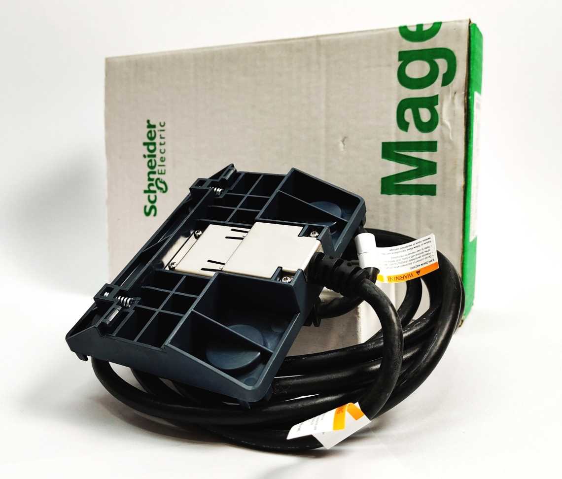 Schneider Electric HMIZSURDP Remote Control Cable Harmony SCU