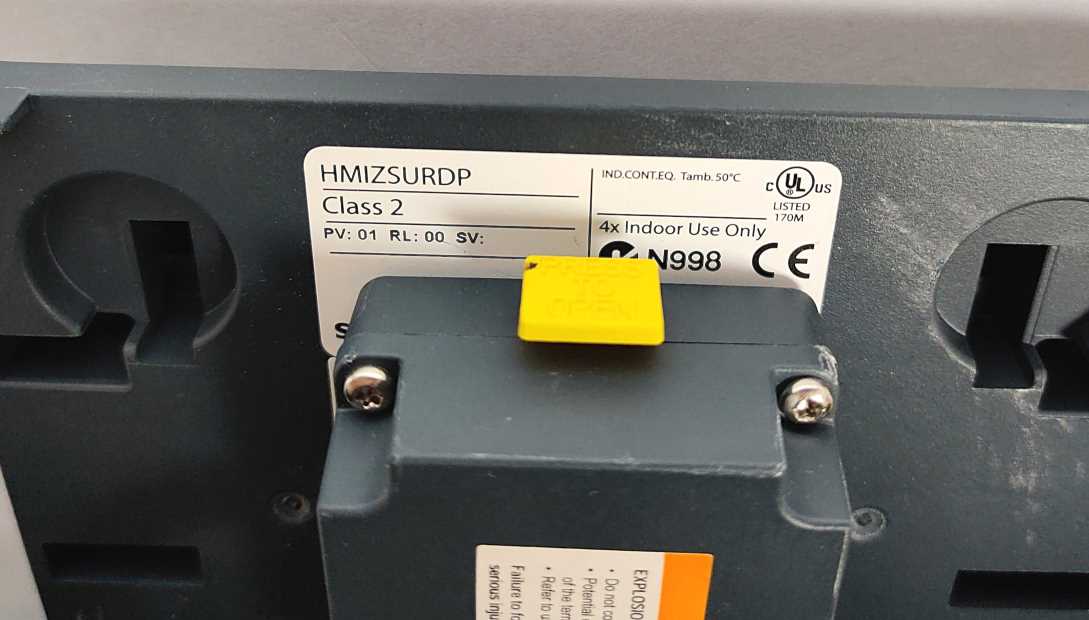 Schneider Electric HMIZSURDP Remote Control Cable Harmony SCU