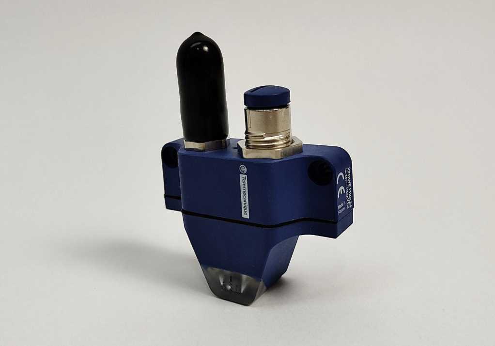 TELEMECANIQUE XZBWE112A24 Wireless transmitter