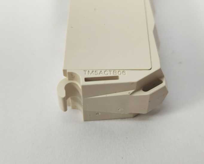 Schneider Electric TM5ACTB06 Terminal Block 5 Pcs.