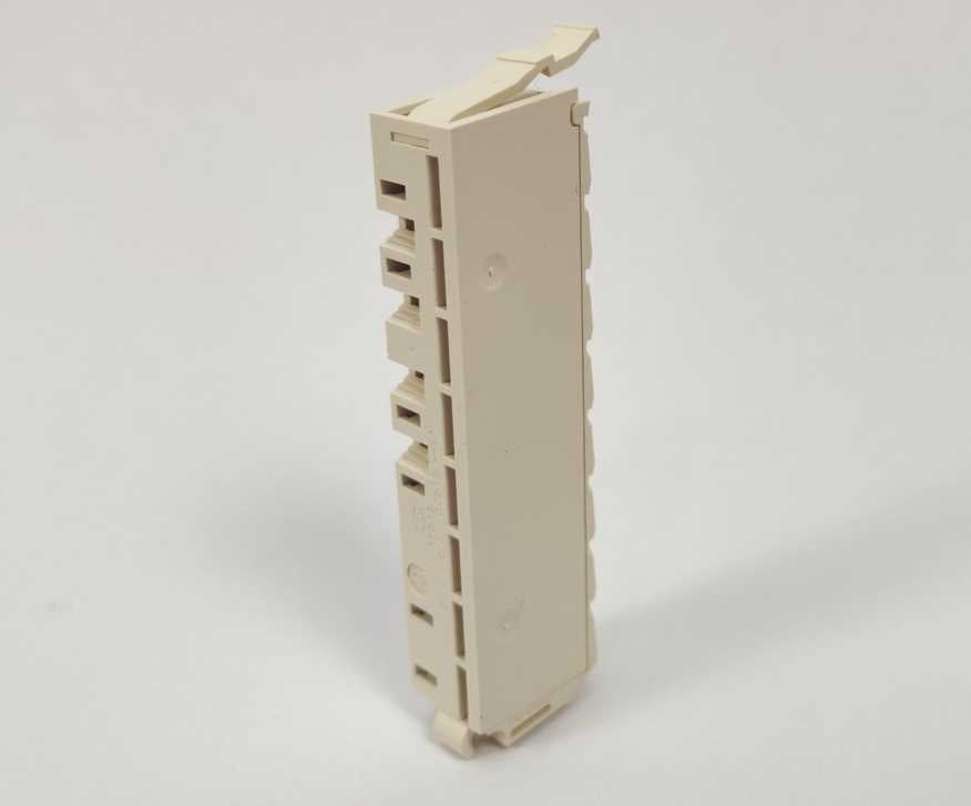 Schneider Electric TM5ACTB16 Terminal Block