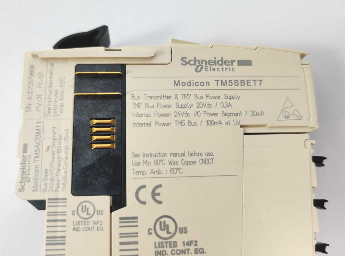Schneider Electric TM5SBET7 Mod. Bus Transmitter -> IP67 PW Supply 6W