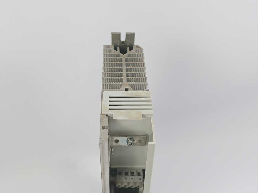 LENZE EMB9351-E Brake module DC/PE 765V Imax=16A 12kW