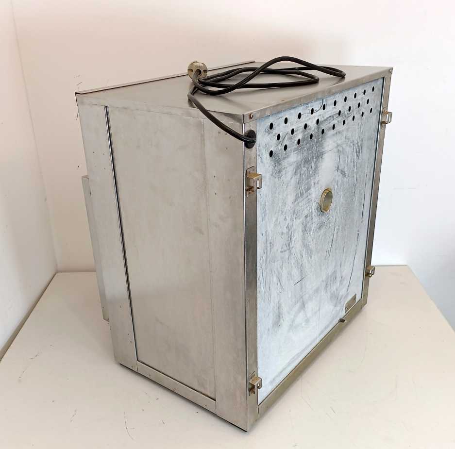 Memmert B 10 Incubator 5-70°C