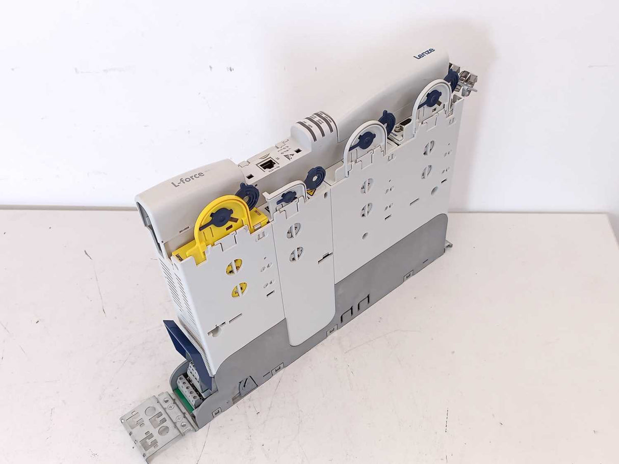 LENZE E94AMHE0044A22NNNN MULTI DRIVE HIGHLINE