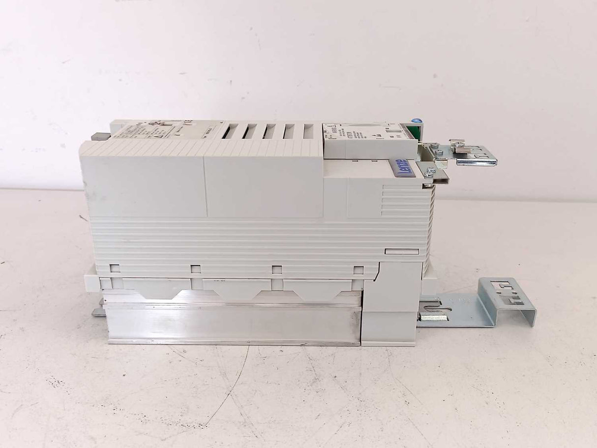 LENZE E82EV302P4C 13141956, 8200 VECTOR