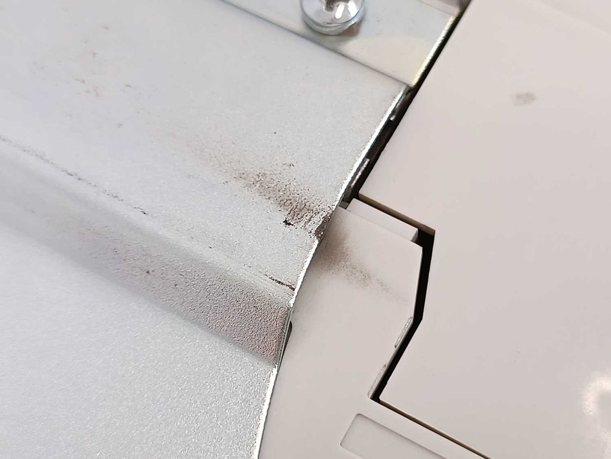 LENZE E82EV302P4C 13141956, 8200 VECTOR