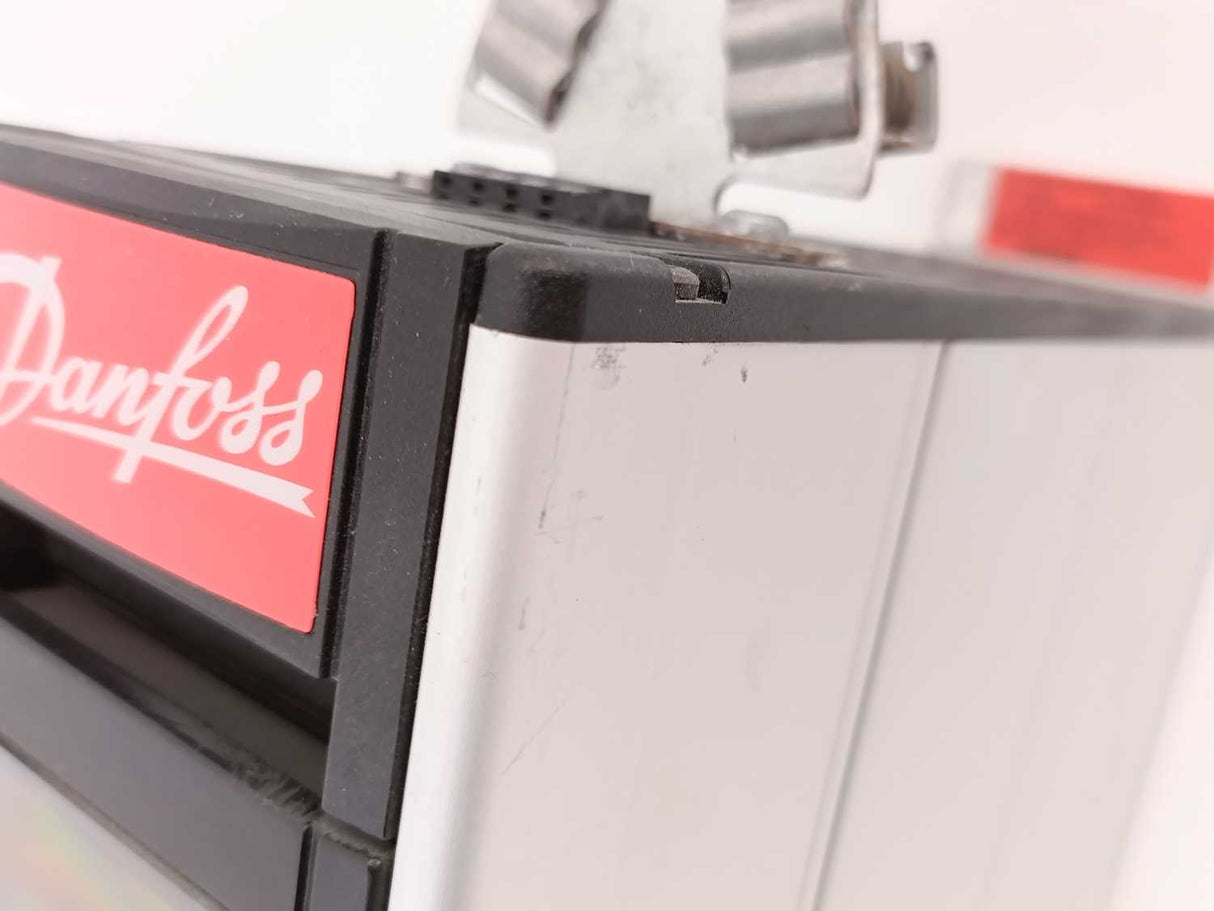 Danfoss 175Z0535 VLT5001PT5B20EBR3DLF10A00C0