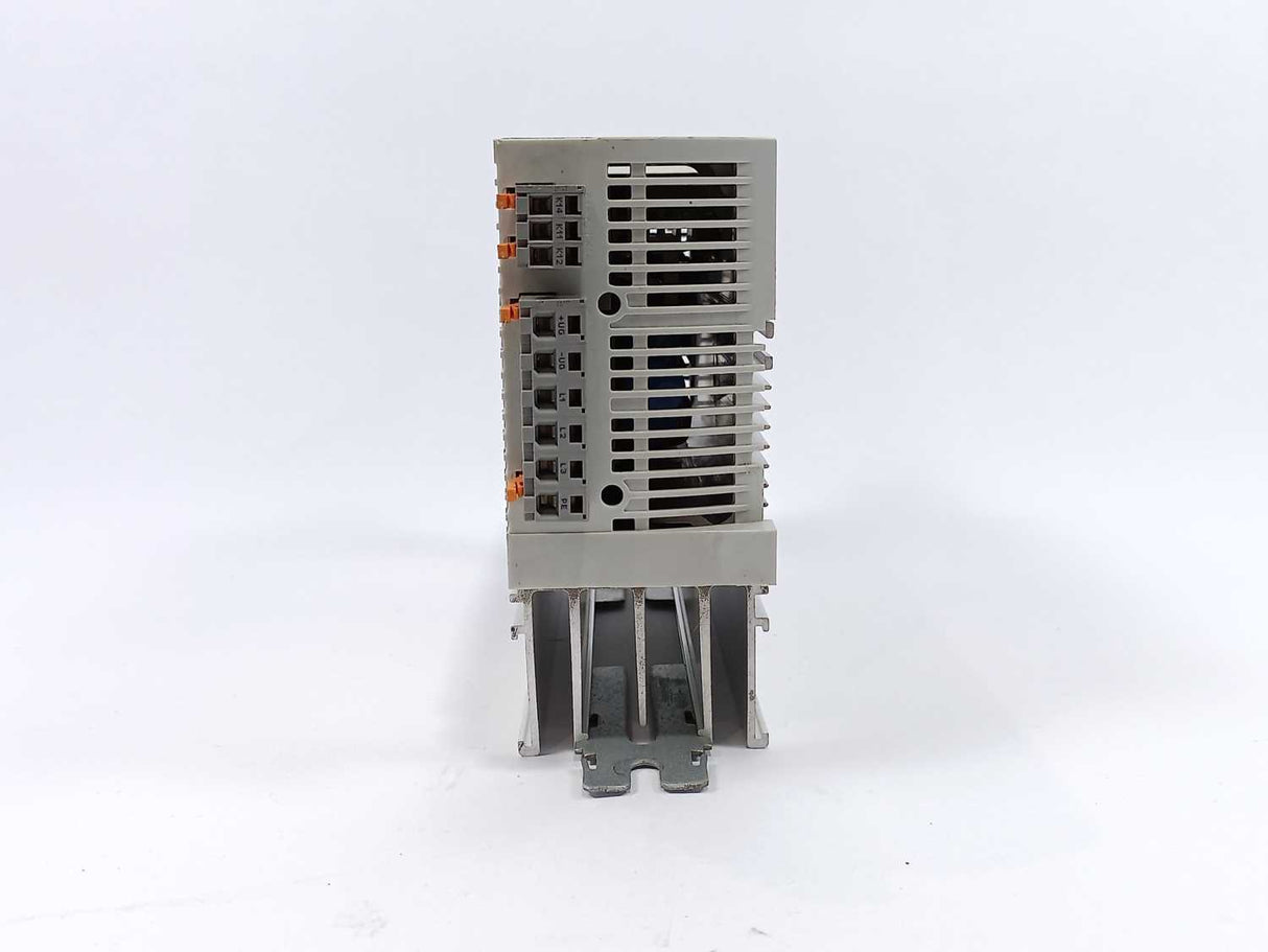 LENZE E82EV551P4C 13142236, 8200 8200-series vE82EV551_4C