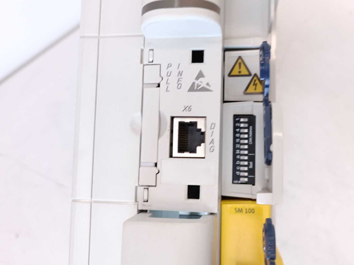 LENZE E94ASHE0044B22NNNN Single drive, HighLine servo inverter E94ASHE0244