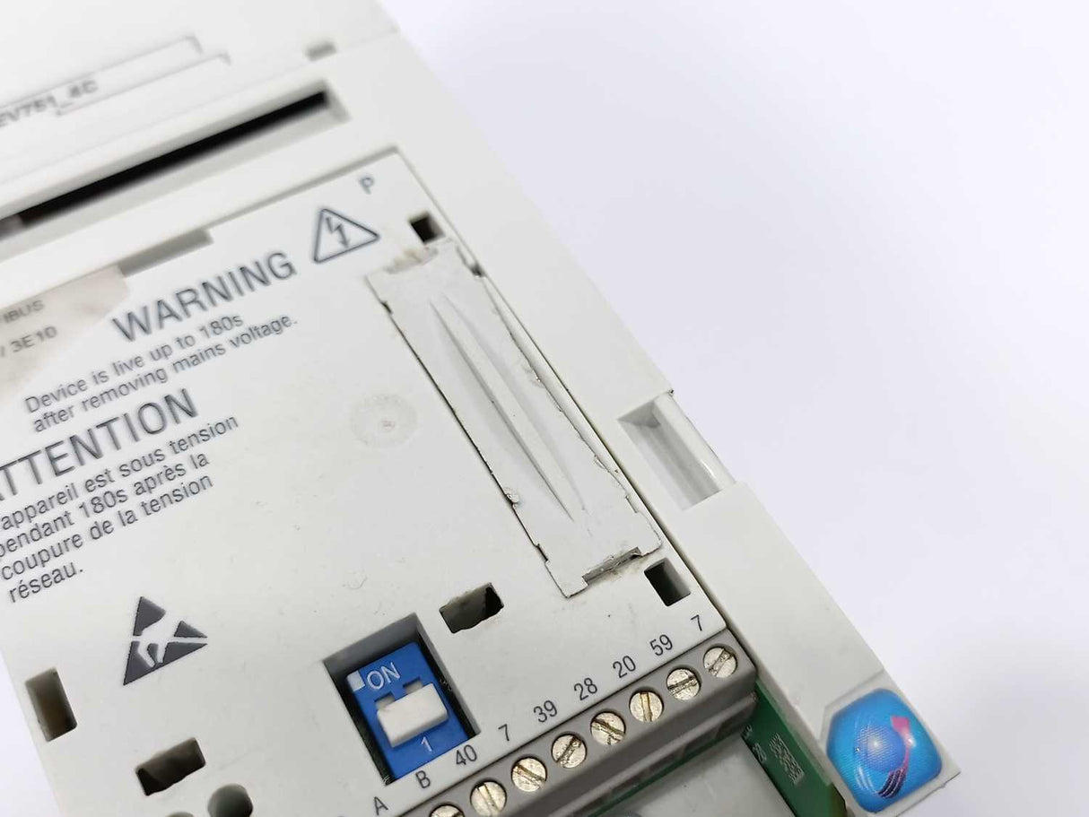 LENZE E82EV751P4C 13436110, 8200-series E82EV751_4C