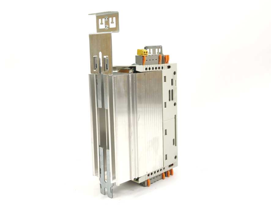 LENZE E82EV551P4C200 13142238, 8200-series E82EV551_4C200