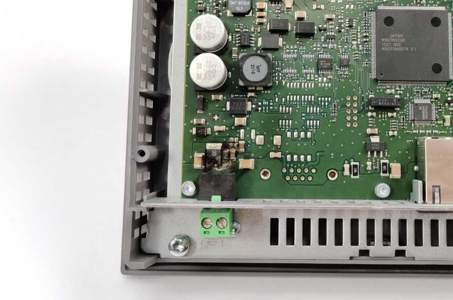 Siemens 6AV6 647-0AB11-3AX0 SIMATIC HMI Basic mono PN E08 for spareparts