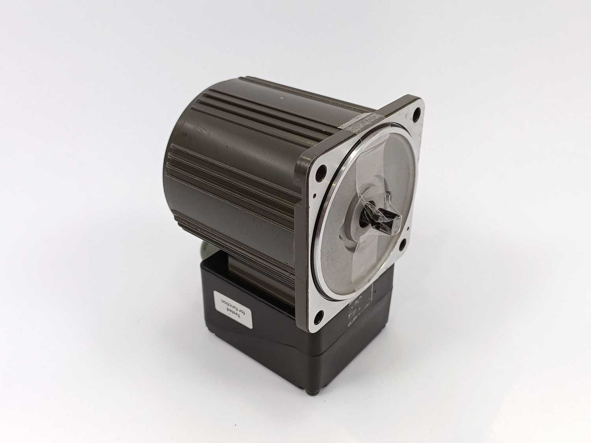 Panasonic  M81X25GK4GGA 25W 1-Phase Induction Motor GETINGE Autoclave Spareparts