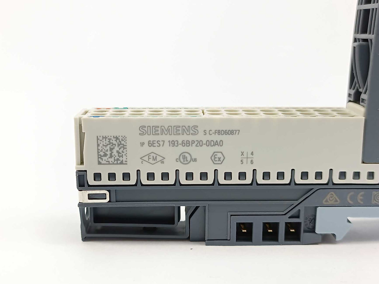 Siemens 6ES7132-6BF00-0BA0 SIMATIC ET 200SP + 6ES7193-6BP20-0DA0
